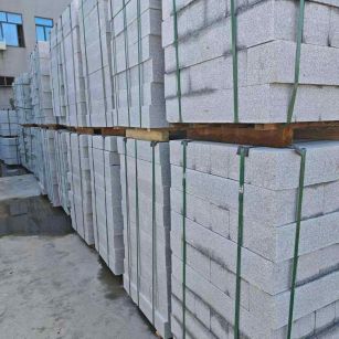 江门芝麻白路牙石，路侧石