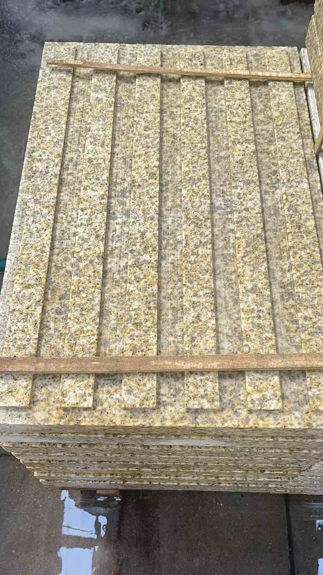 江门黄金麻盲道 石材盲道